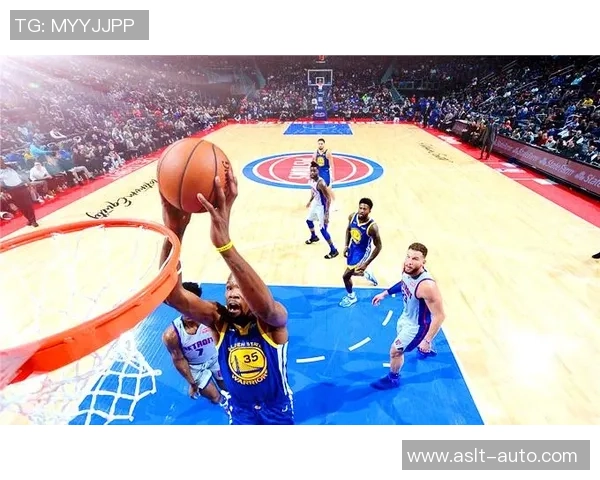 北京篮球队在欧锦赛积分榜上以65分稳居第一名展现强劲实力